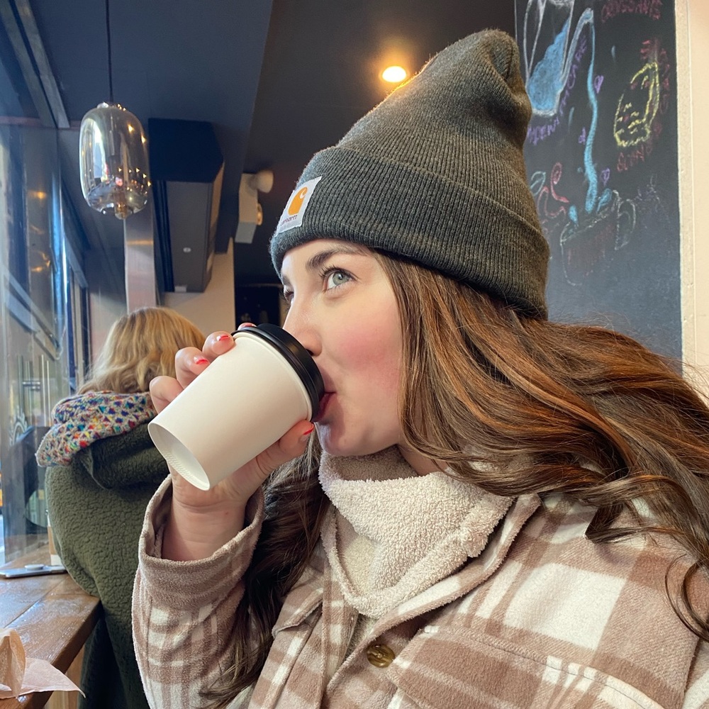 Meet your Posher, Tini